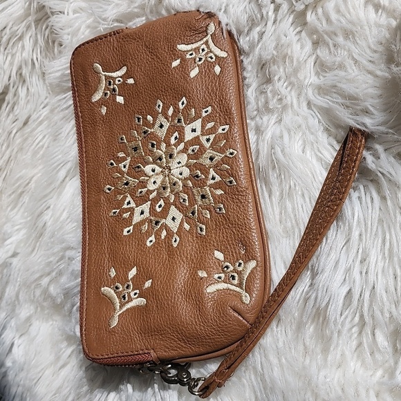 Lucky Brand Handbags - Lucky Brand Wristlet / Wallet Brown